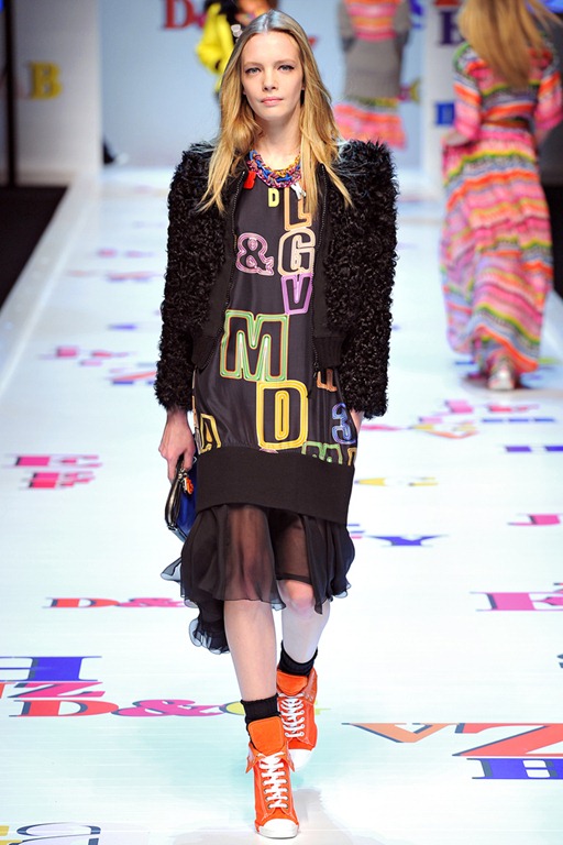 Wearable Trends D&G ReadyToWear Fall 2011 Runway Photos, Milan